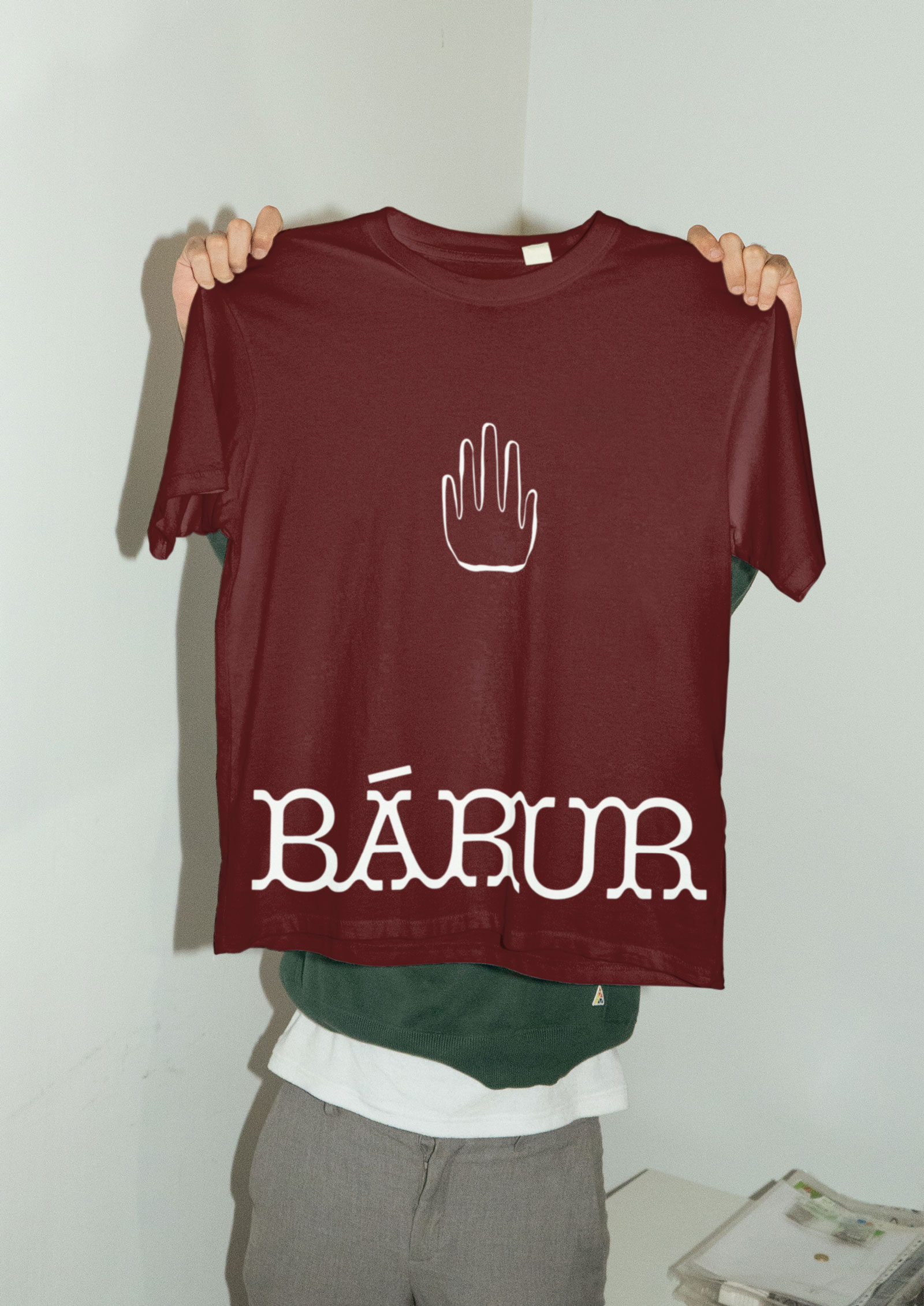 Mindt-Design-Studio_Case-Study_Brand-Design_barur-therapy_02_T-Shirt_2