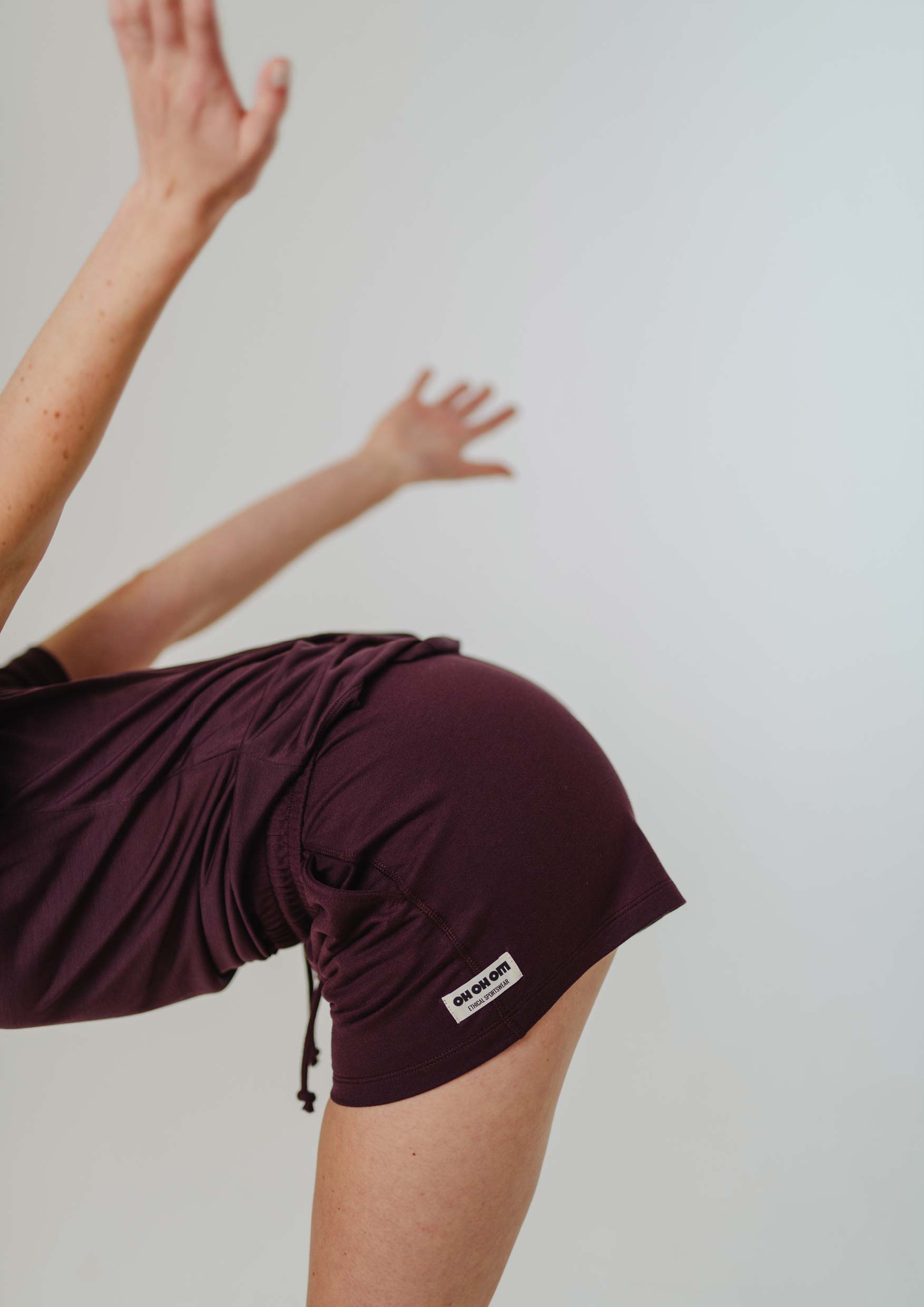 OHOHOM-Ethical-Sportswear_Brand-Product-Design_Mindt_8