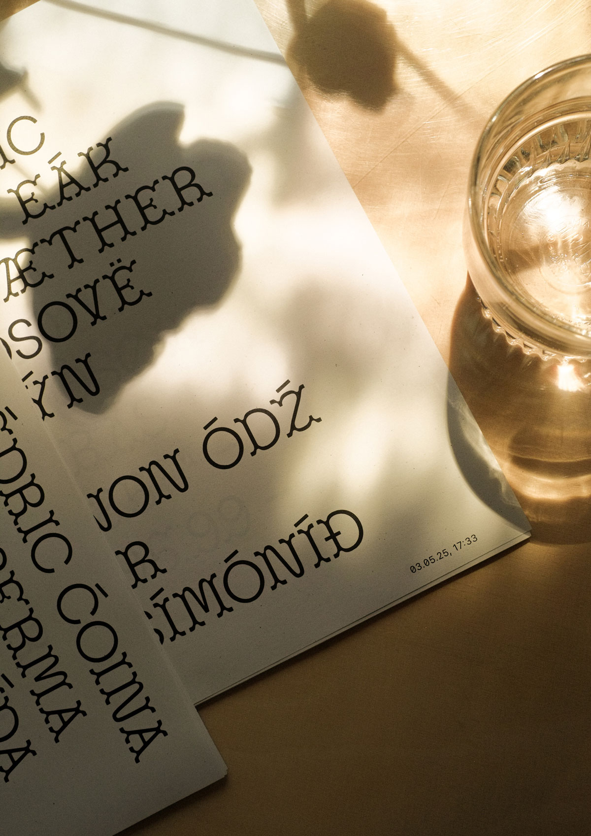 Barur-Typeface_Unique-Display-Font_MNDT-Type_Print_1