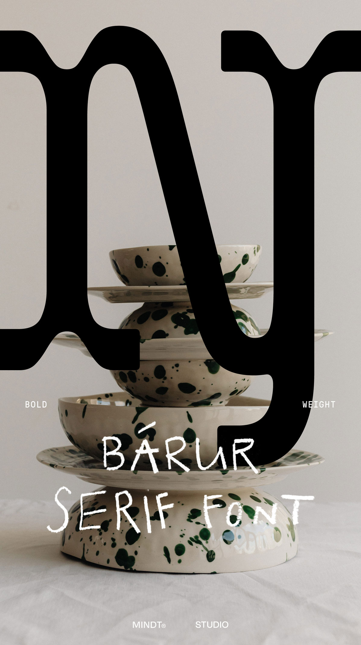 The uppercase Ŋ from Bárur Bold, showcasing an extended Latin glyph for multilingual typography.